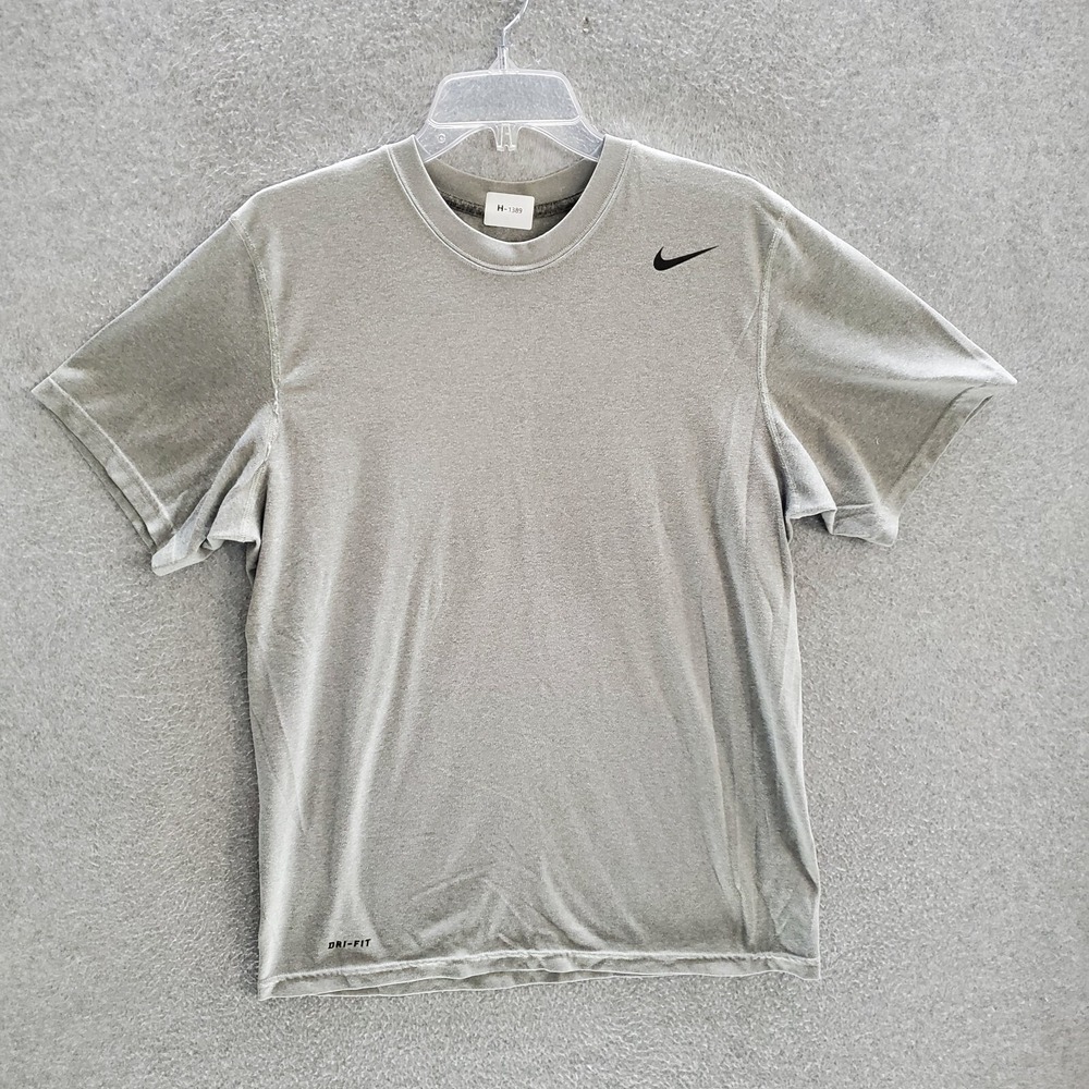 Nike Men Activewear Top Medium Gray Logo Shirt Dri Fit Swoosh Gym Adult Tee